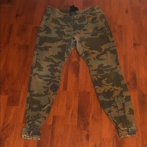 Camo jogger Young Men M